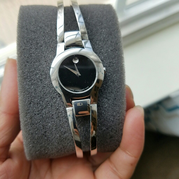 movado - Picture 3 of 3